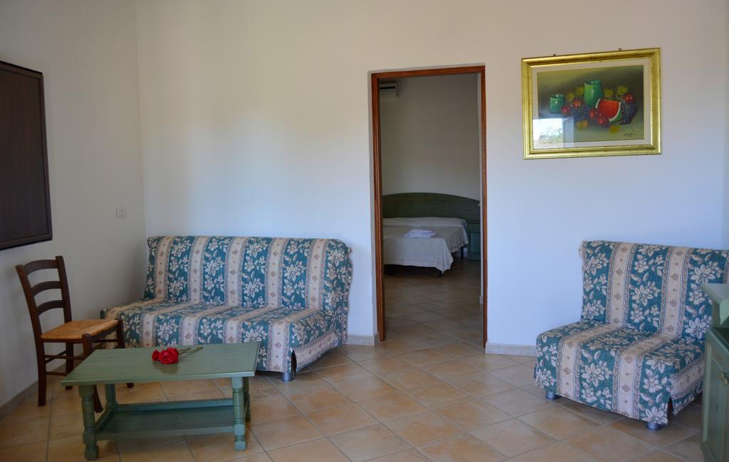 Agriturismo Rubinu Galtellì الغرفة الصورة